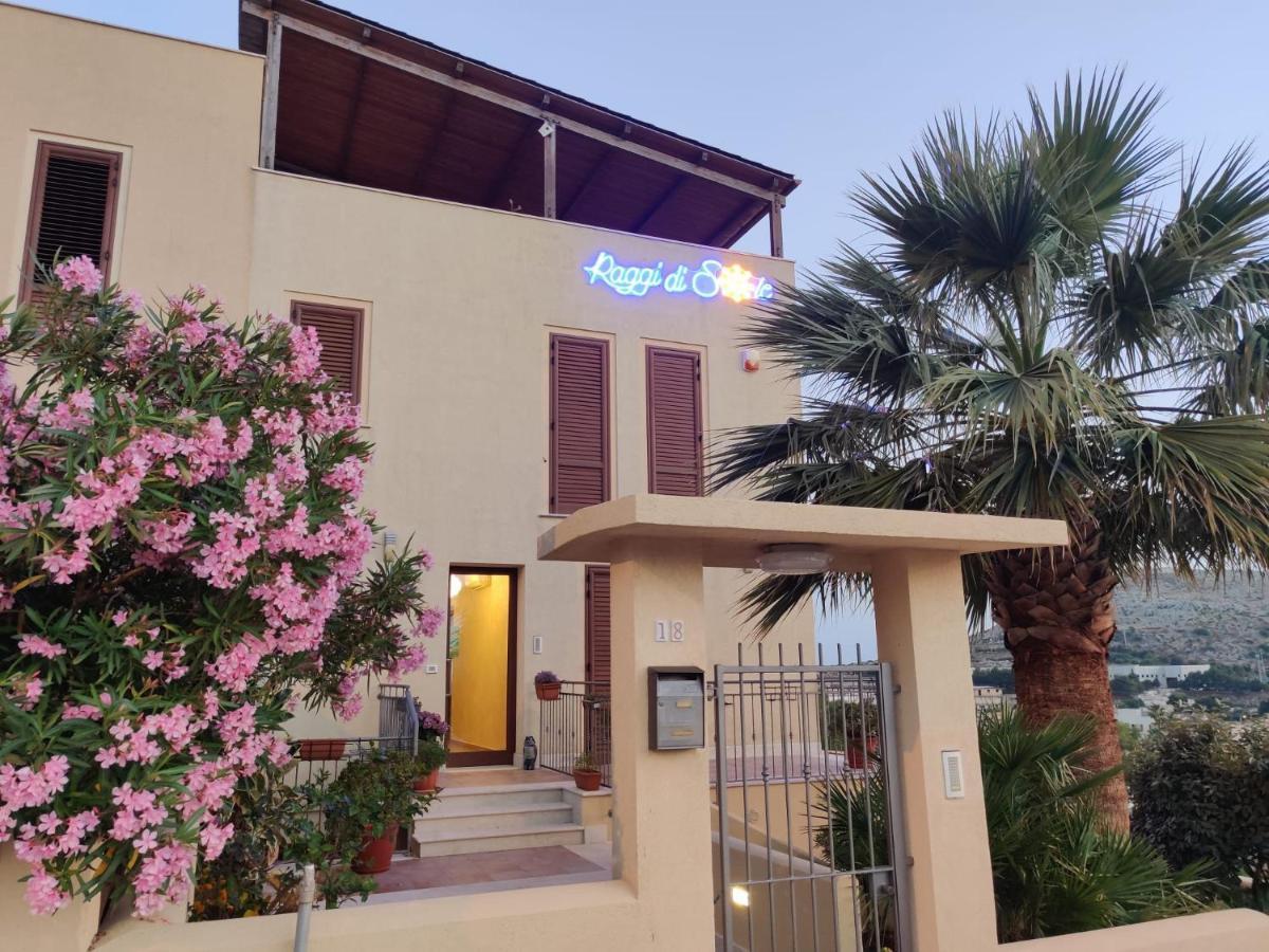 Raggi Di Sole Bed & Breakfast Custonaci Ngoại thất bức ảnh
